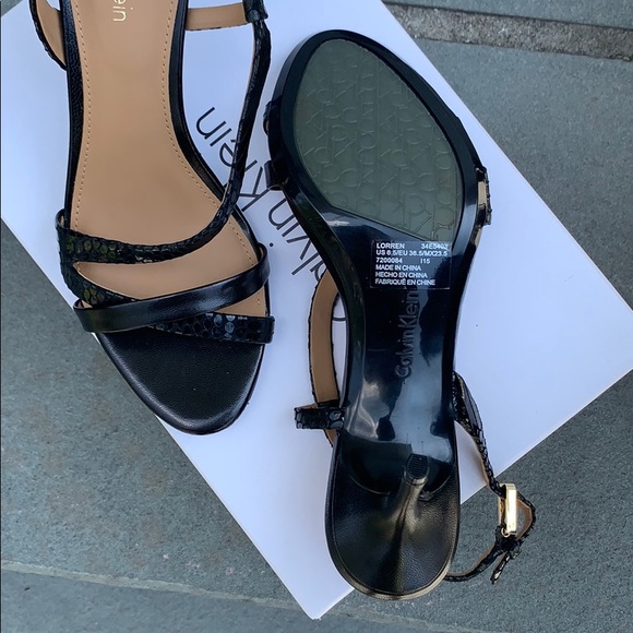 NWT💕 Calvin Klein Lorren Leather Sandal High Heel - Picture 6 of 7